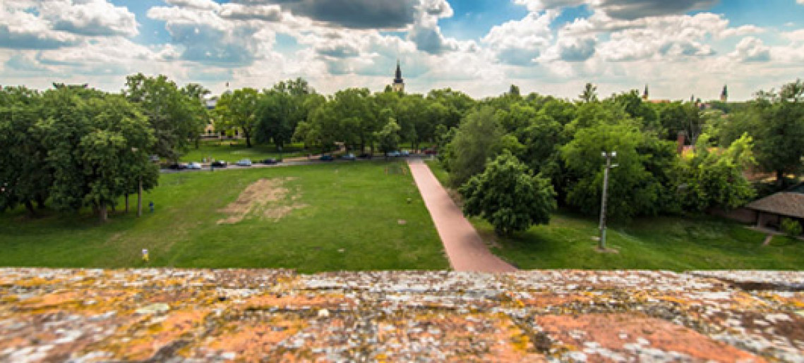 A várkapitány pajzsáért lőnek