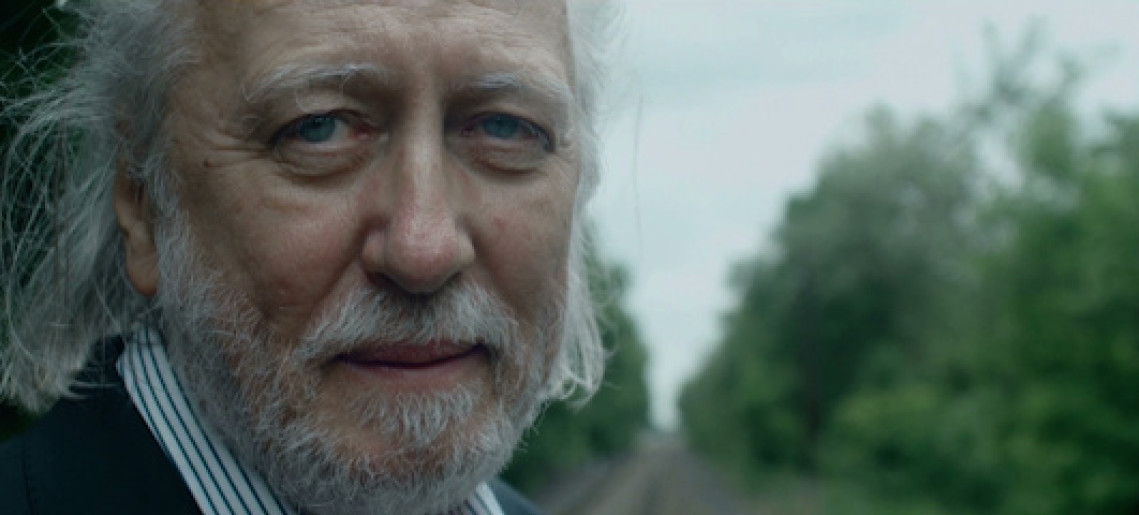 A báró hazatér - filmvetítés