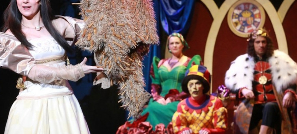 Az igazmondó juhász és az aranyszőrű bárány - Zenés mesejáték