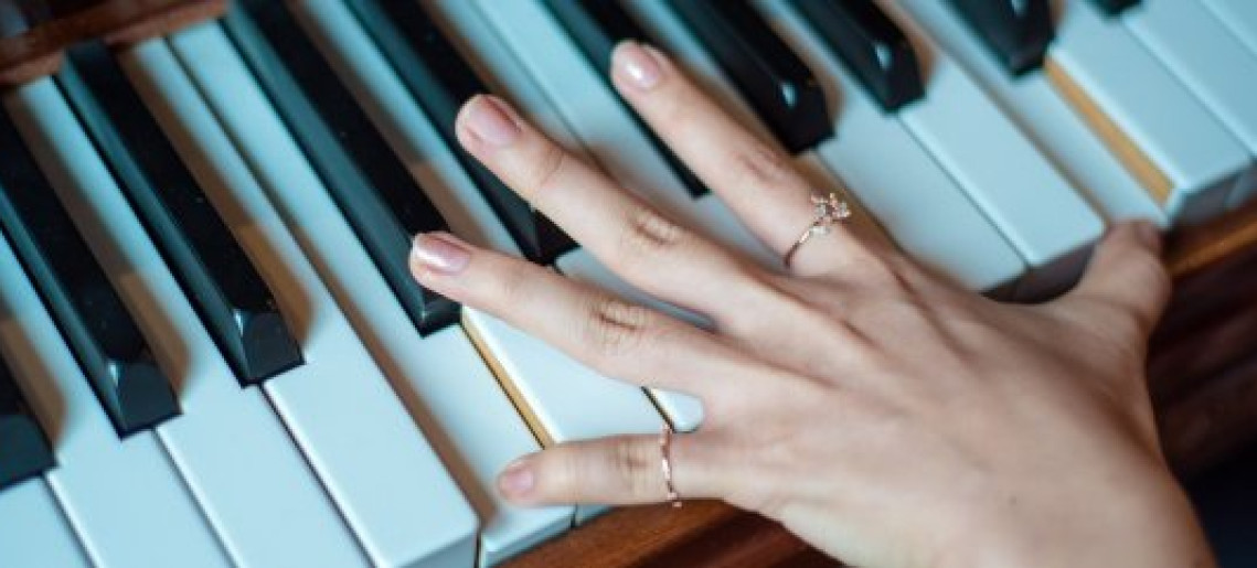 Mesterek és tanítványok - Népi hangszerek bemutatása