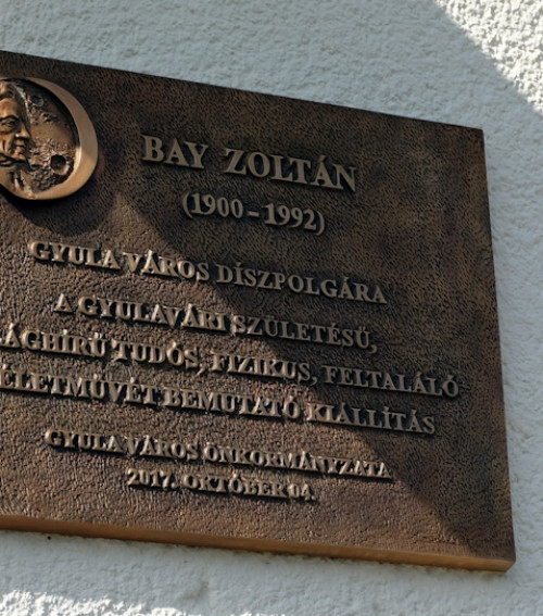 Expoziția Memorială Bay Zoltán