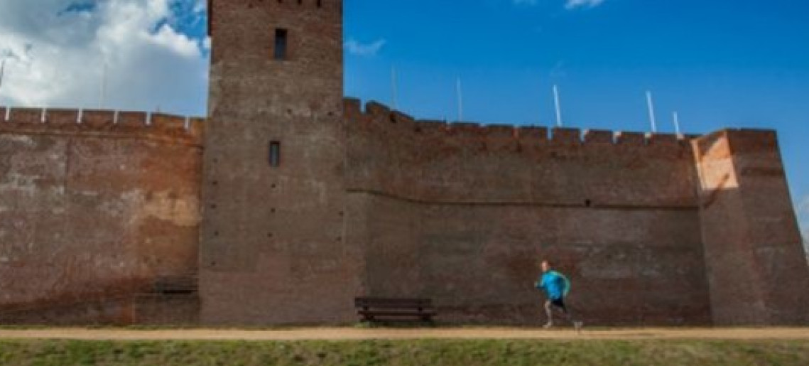 VI. Várfürdő félmaraton és váltófutás