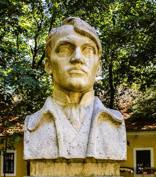 Ady és a nyári színkör