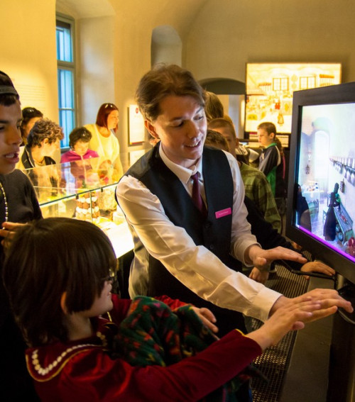 Már csak azért is kacérkodni fogok vele