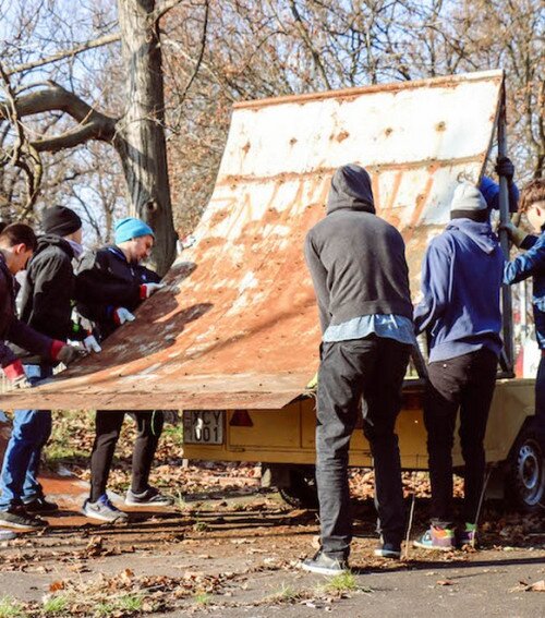 Gyűjtöttem volna inkább bélyeget…