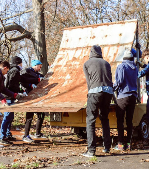 Gyűjtöttem volna inkább bélyeget…