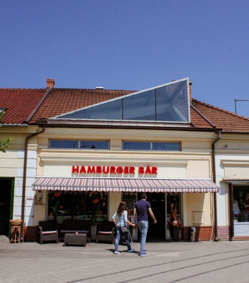 Hamburger Bár