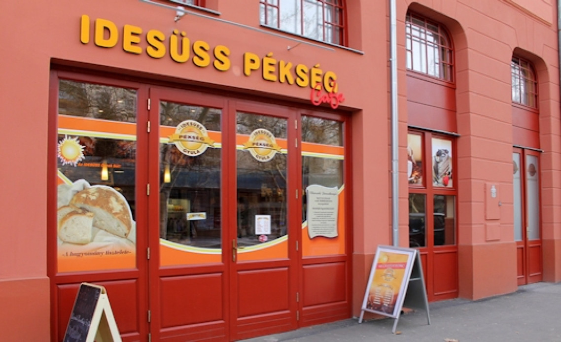 idesuss-pekseg-gyula-beke-sgt-02.jpg