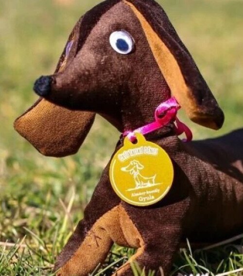 Kastélytúra Tacskó Döncivel