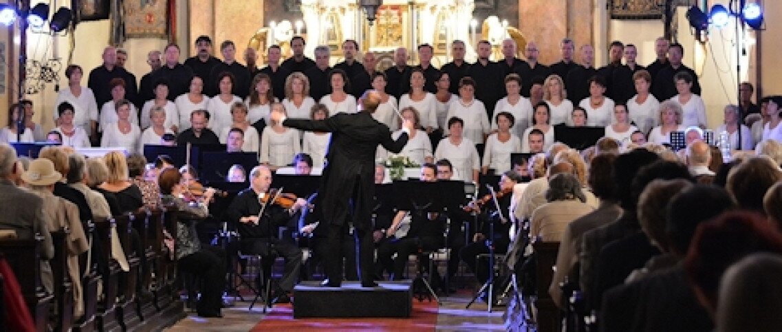 kodaly-filharmonikusok-01.jpg