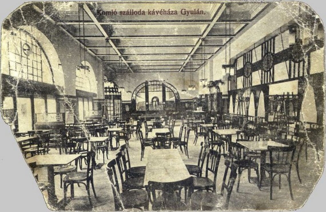 komlo_szalloda_kavehaz_1910.jpg