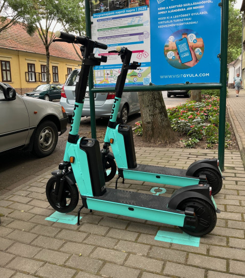 Közösségi e-roller
