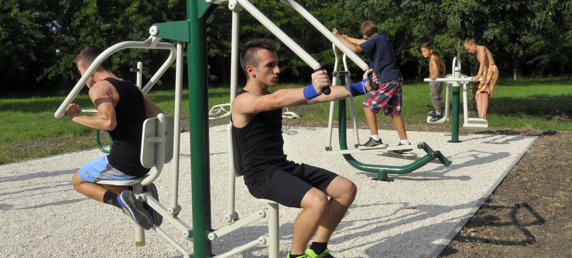 Kültéri fitneszparkok