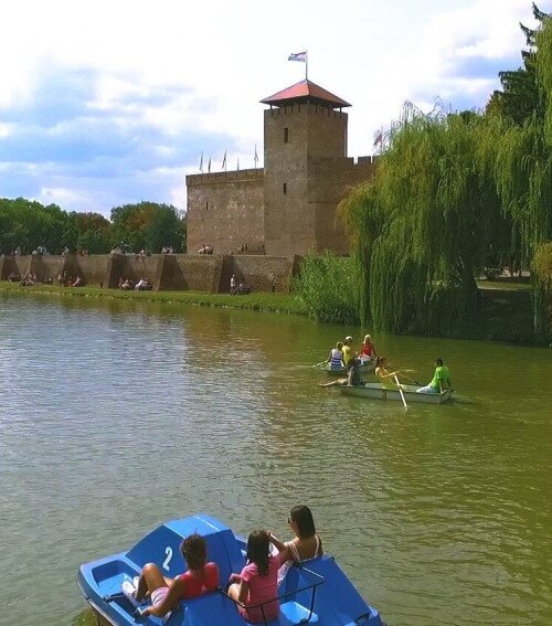 Lacul cu bărci