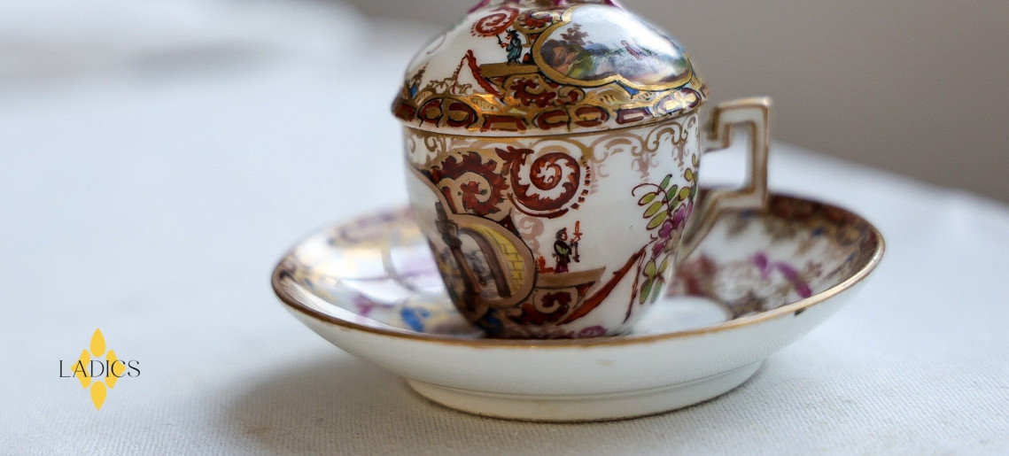 Ladics-ház: Császárné csészéje