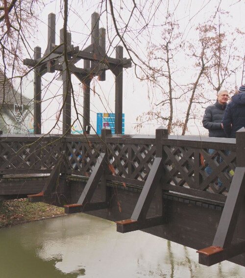 Megújul a Gyulai Várfürdő fahíd bejárata