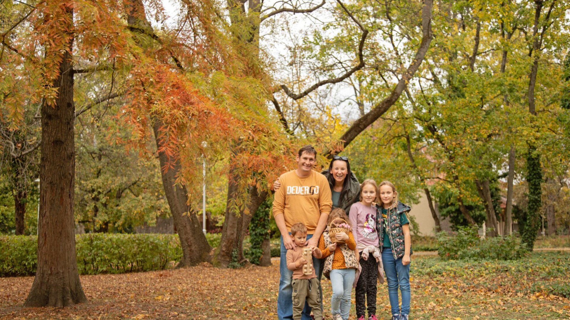 Mișcare în împrejurimi!