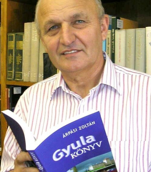 Mogyoróssy János Városi Könyvtár: Morzsák - könyvbemutató