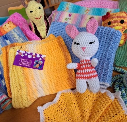 Mogyoróssy János Városi Könyvtár: Kézimunka workshop és vásár