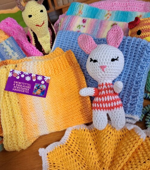 Mogyoróssy János Városi Könyvtár: Kézimunka workshop és vásár