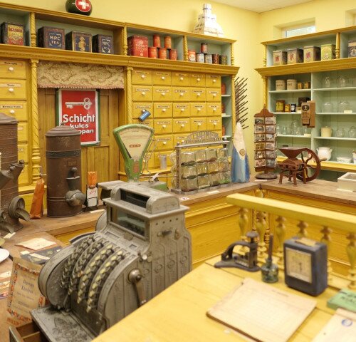 Muzeul Magazinului „La conul de zahăr” (Boltmúzeum a süvegcukorhoz)
