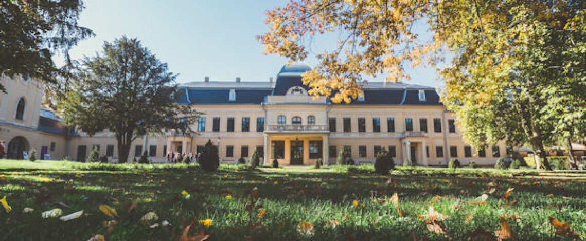 muzeumok-oszi-fesztivalja-2019-gyula-kastely-01.jpg