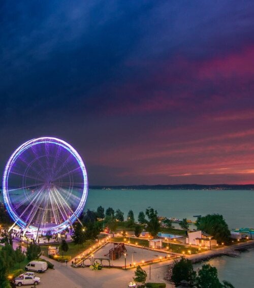 Nem történt trónfosztás: idén is Siófok lett a legnépszerűbb nyári úti cél