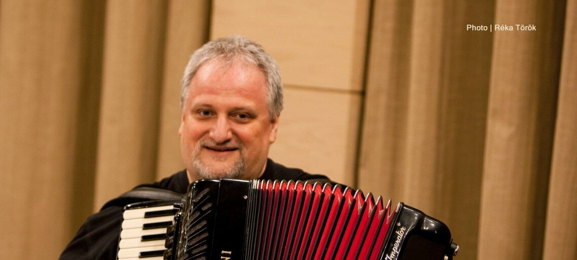 Orosz Zoltán harmonikaművész szólókoncertje