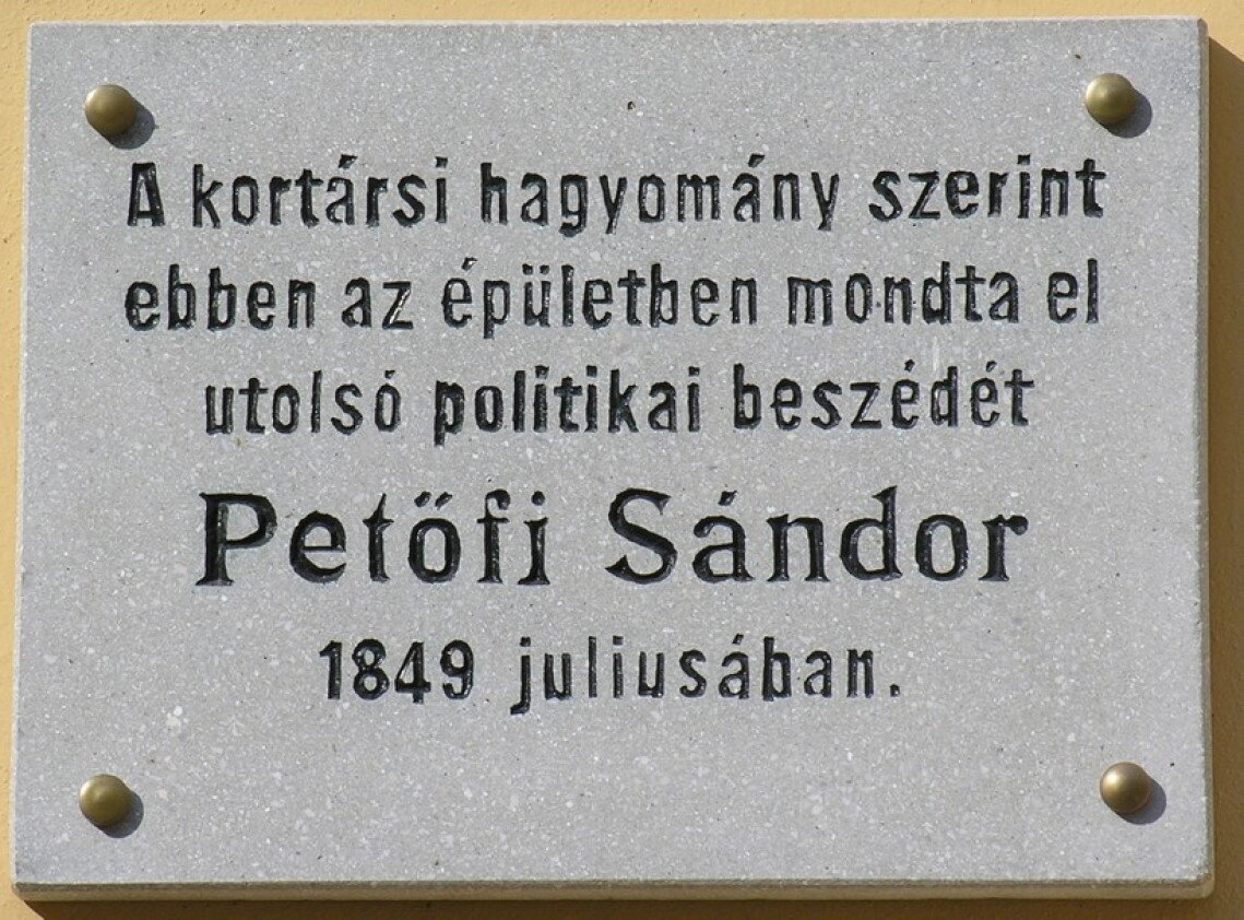 Petfi_Sndor2_Plaque_Gyula_Csurla.jpg