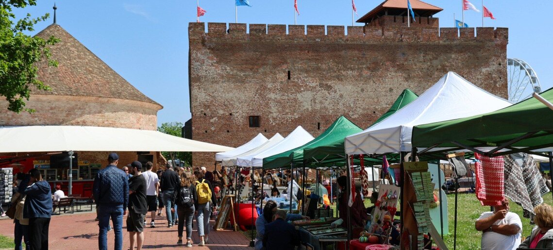 Portéka vásár: Kézműves és termelői vásár a Várkertben