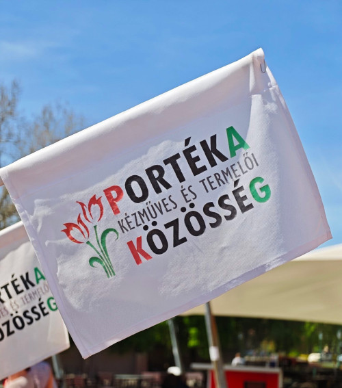 Portéka vásár: Kézműves és termelői vásár a Világóránál