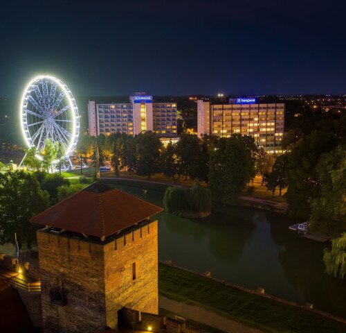 Roată panoramică în Grădina Castelului
