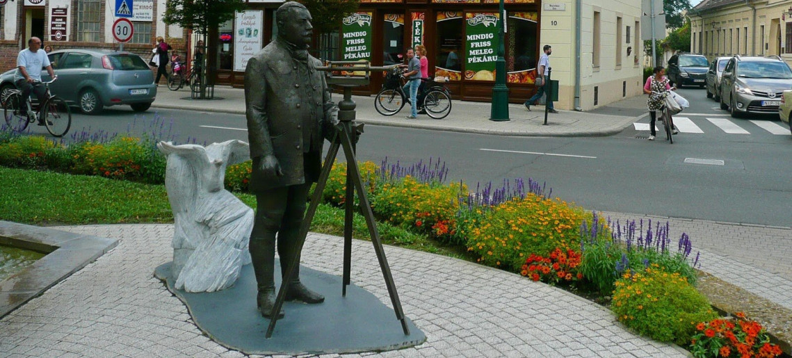 Statuia lui Károly Bodoki