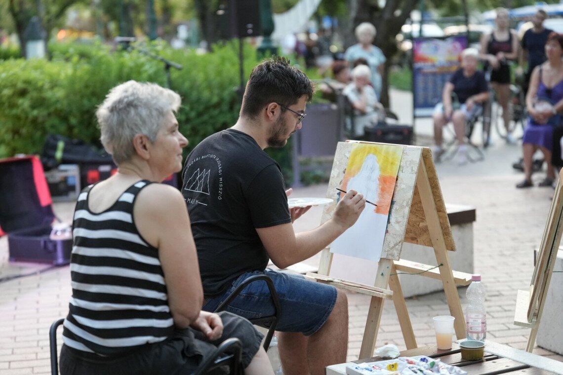 szabadfestés 24
