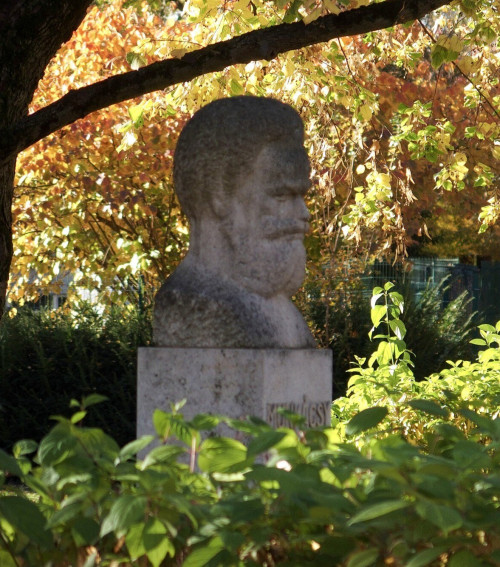 Szent Miklós szoborpark