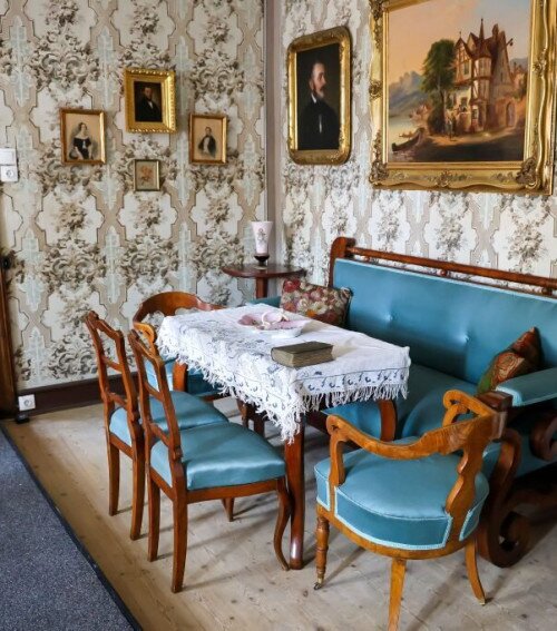 Szerelmek a Ladics-házban - különleges tárlatvezetés