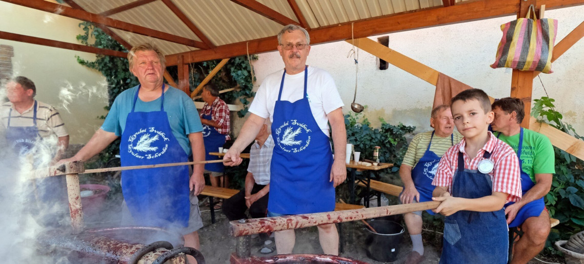 Szilvalekvárfőzés