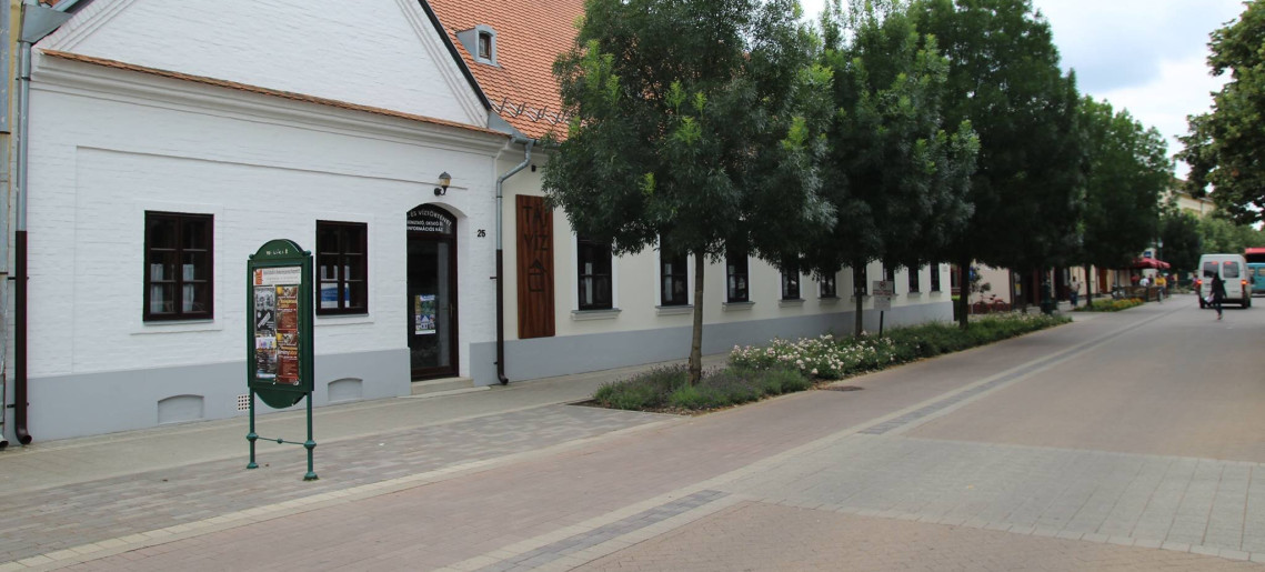 Tájvízház - Újrahasznosítás a paraszti kultúrában