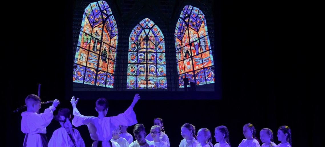 Ünnepváró néptánc-gálaműsor