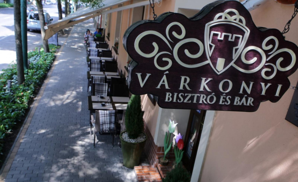 varkonyi5.jpg