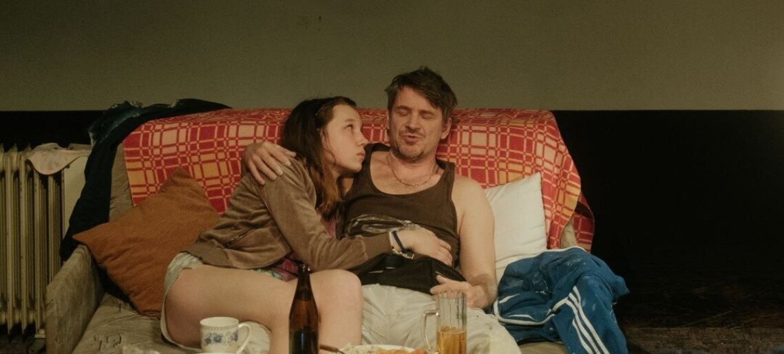 Várszínház: Biró Zsombor Aurél: Mit csináljak, hogy jobban érezd magad