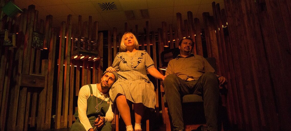 Várszínház: Dániel András: Kicsibácsi, Kicsinéni meg az Imikém