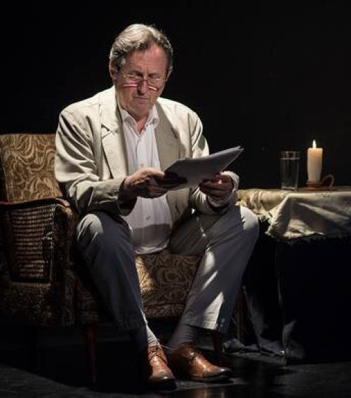 Várszínház: Füves könyvek – Az élet nagy kérdései