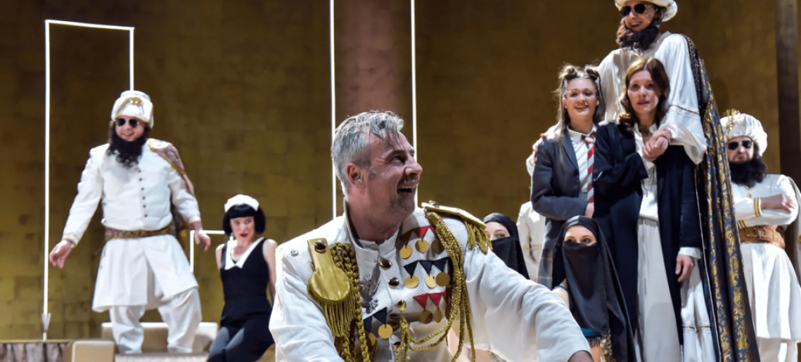 Várszínház: J. B. Molière – J. B. Lully: Úrhatnám polgár