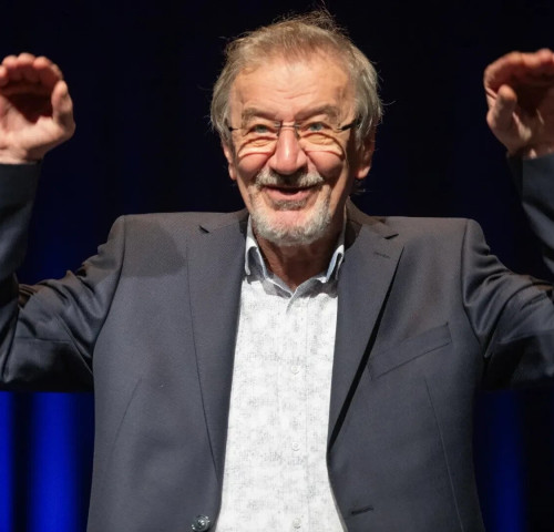 Várszínház: Mucsi Zoltán - Egy Életem életrajzi stand up est