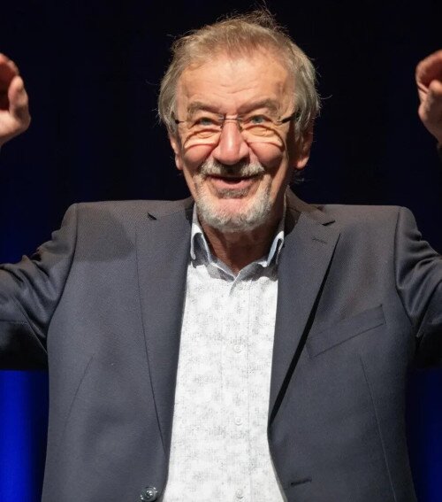 Várszínház: Mucsi Zoltán - Egy Életem életrajzi stand up est