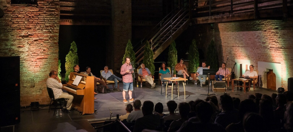 Várszínház: XII. Irodalmi Humorfesztivál